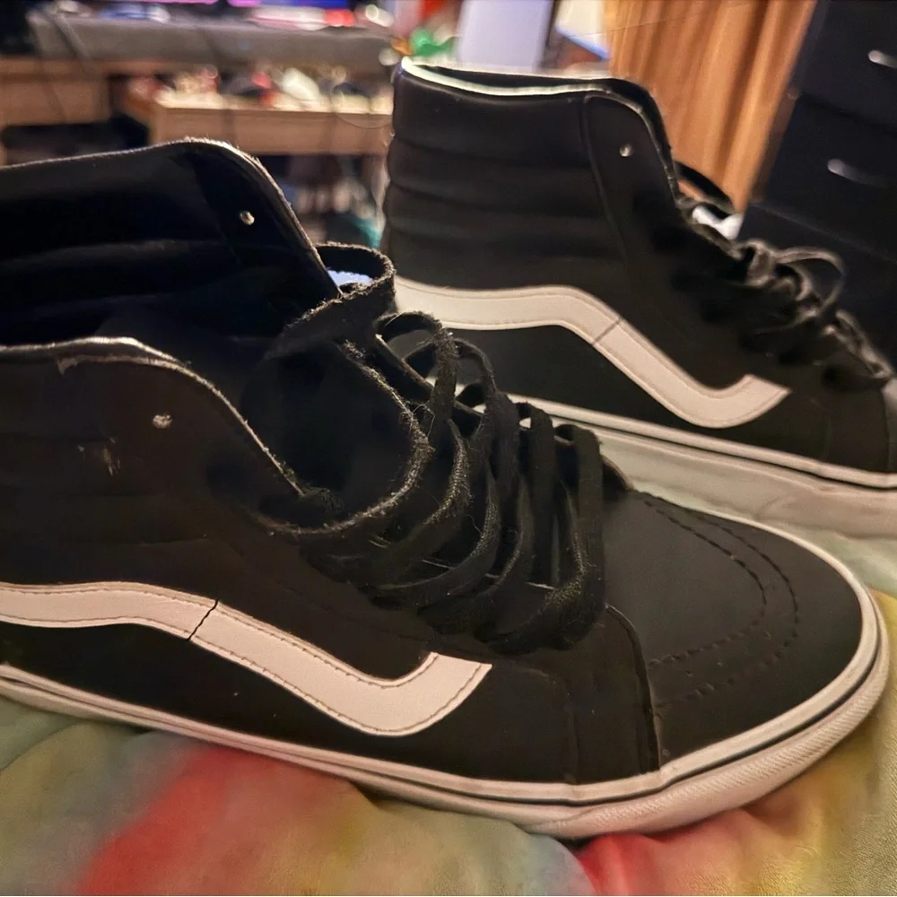 Vans Black and White High-Top Sneakers - Picture 1 of 2